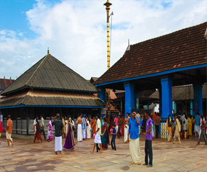 sree rajeswari temple chottanikkara