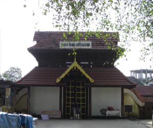 shiva temple ernakulam