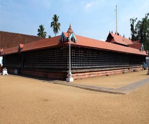 sree poornathrayeesa temple thripunithura